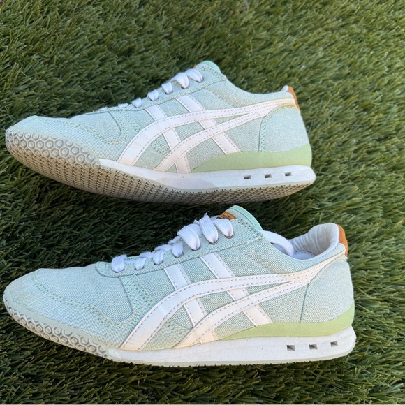 Onitsuka Tiger Mint Green Sneakers with White Stripes - Picture 3 of 10